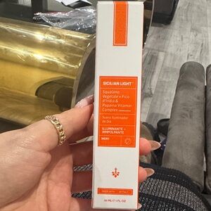 Sicilian Light Illuminating Day Serum - Orange & White